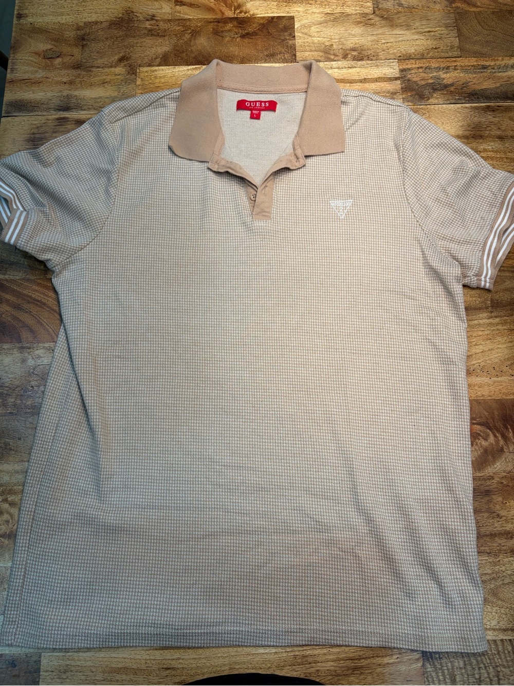 GUESS Men's Light Beige Polo with Contrast Collar